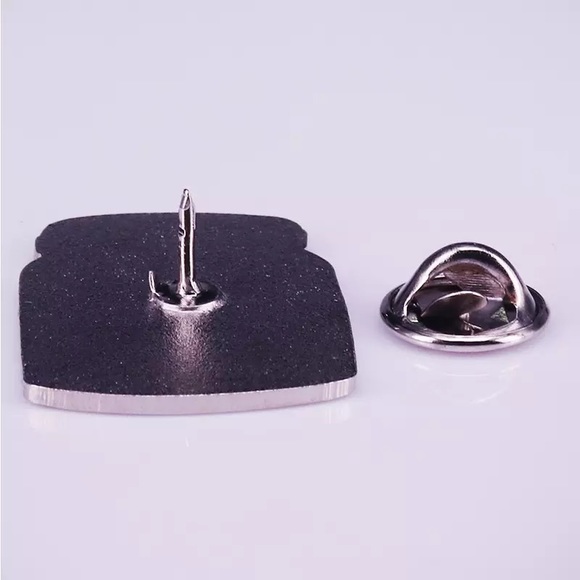 Weed Secret Stash Silver Enamel Pin - Picture 2 of 2